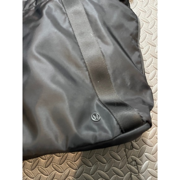Lululemon Carry the Day bag tote gym yoga sport multi purpose black - Picture 2 of 16